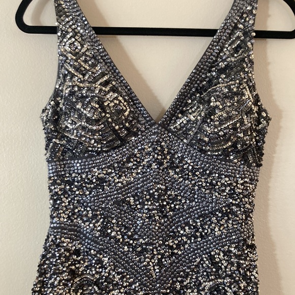 Aidan Mattox beaded and sequin Gown - Picture 2 of 10